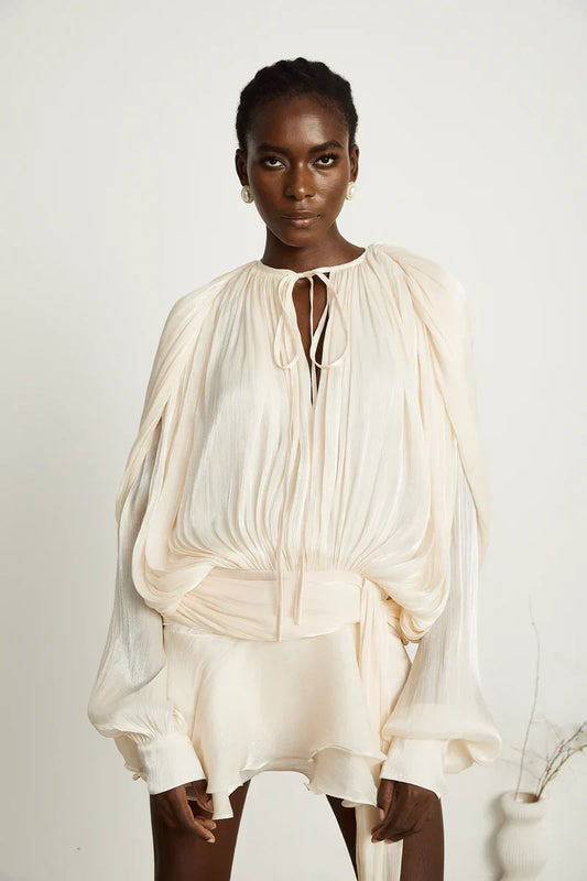 Plissiertes Minikleid mit langen Ärmeln und Bindekragen für Damen