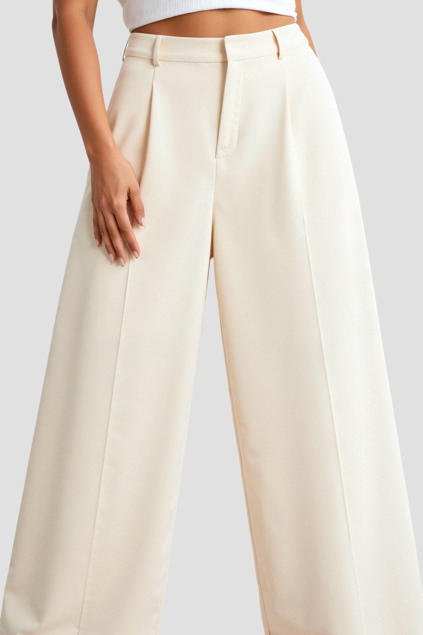 Elegante Damenhose mit weitem Schnitt und Bundfalten
