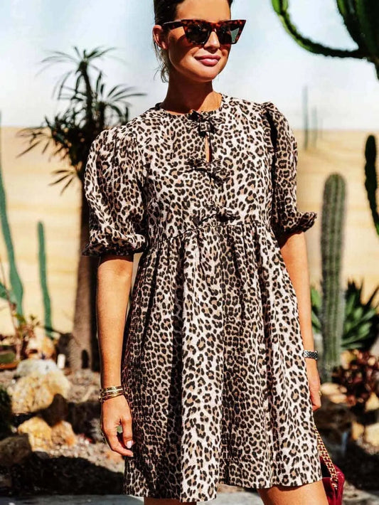 Chiara | Damen Leopard Kleid mit Kurzes Puffärmeln