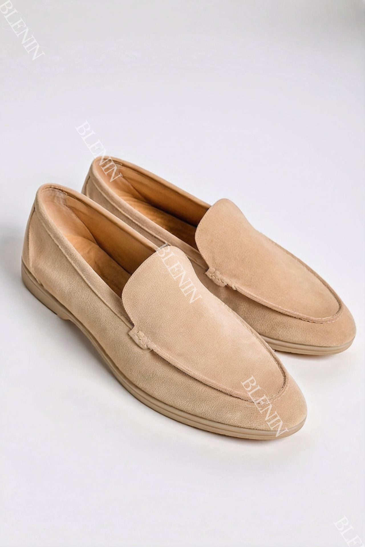 Beigefarbene Loafer – Stilvoll und Vielseitig