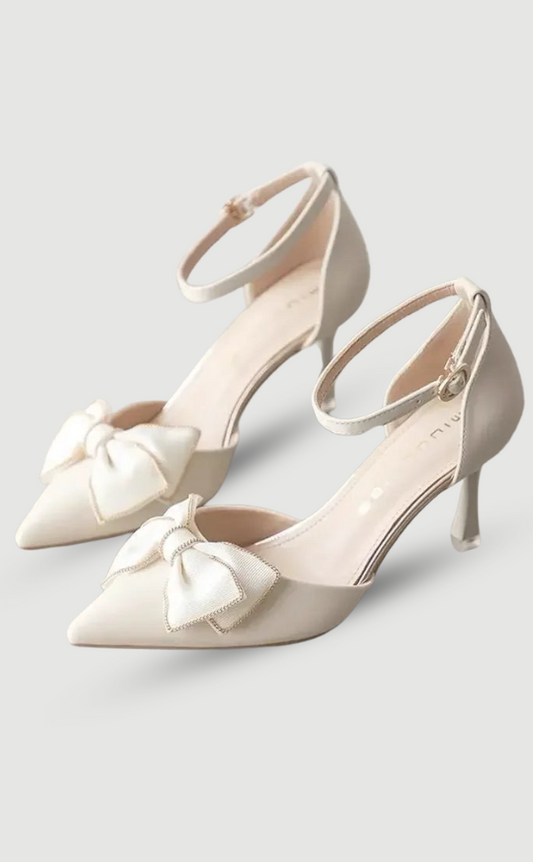 Erich | Spitz zulaufende Riemchen-Absätze - Fliegendetail