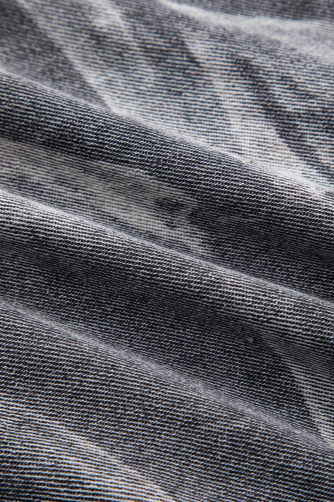 Raven | Cropped Denim-Weste in Grau mit Metallelementen – Urban und Edgy