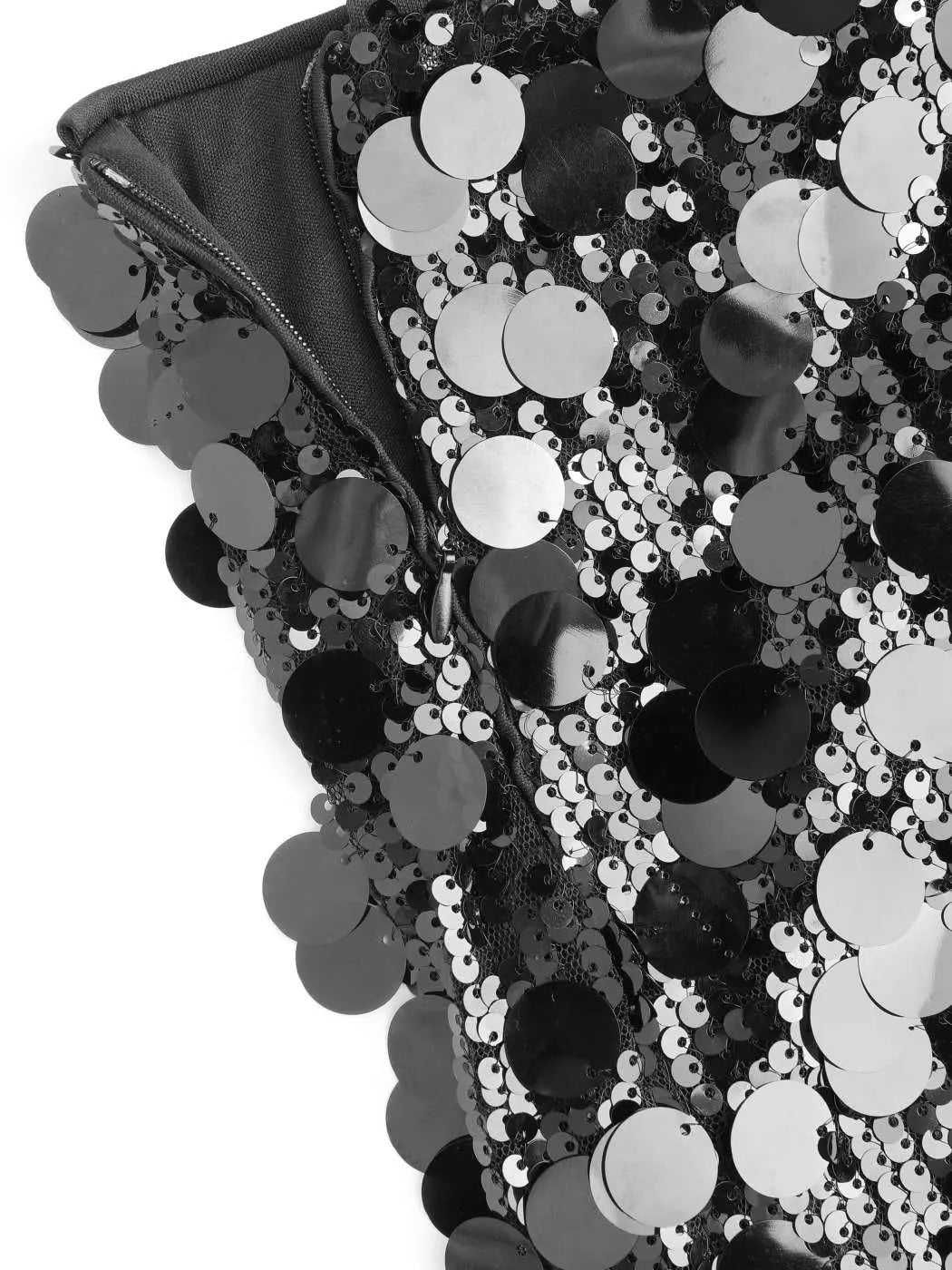 Lisa Pailletten-Minirock: Glamourös und tailliert für einen unvergesslichen Auftritt