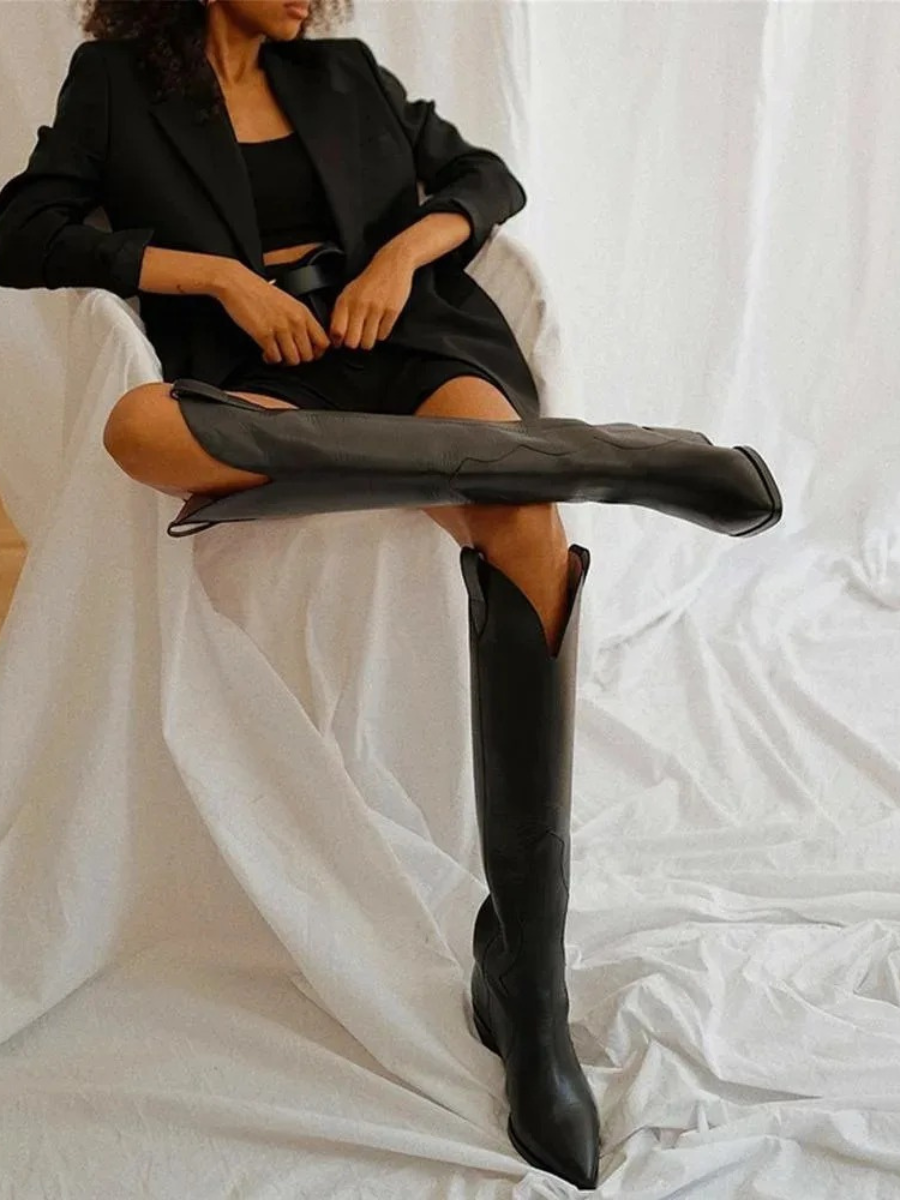 Betty | Moderner Cowboystiefel aus schwarzem Leder