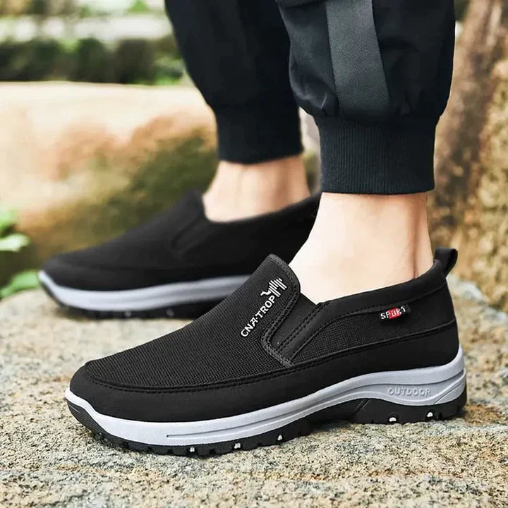 Herren-Slip-On-Outdoorschuhe mit rutschfester Sohle