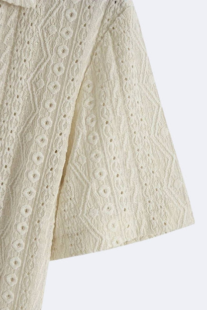 Luftiges Häkelhemd mit Kurzarm