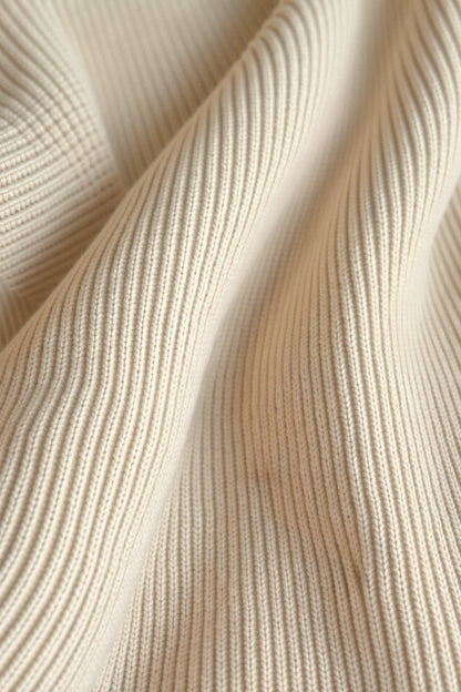 Strickpullover mit Reißverschlusskragen – Stilvoll & Bequem