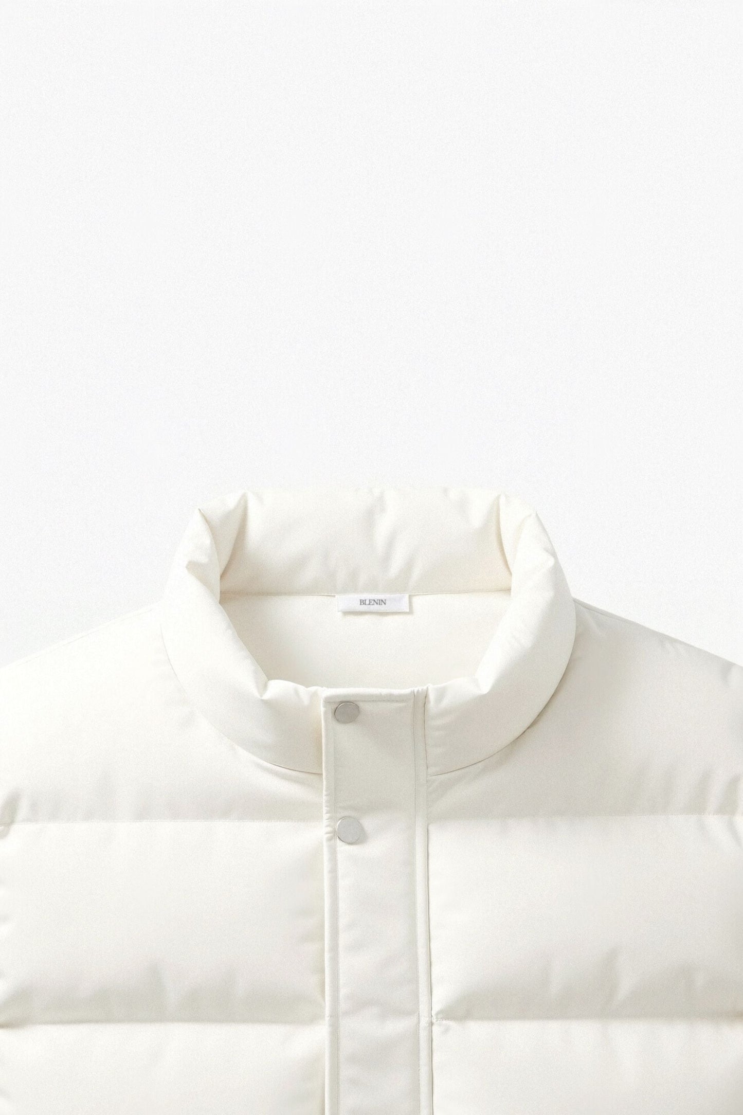 Marco – Leichte Herren-Steppweste in Cremeweiß