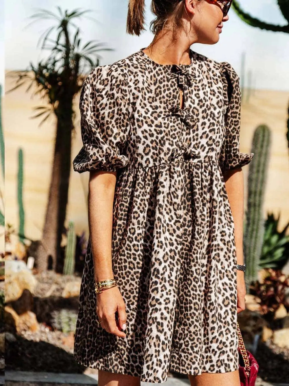 Chiara | Damen Leopard Kleid mit Kurzes Puffärmeln