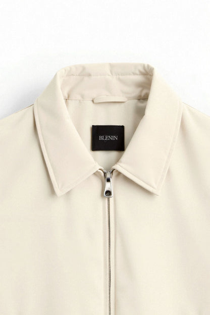 Minimalistische Bomberjacke – Eleganz trifft auf Komfort