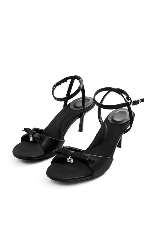 Luvé | Elegante Schwarze Sandaletten mit Absatz – Stilvoll & Feminin