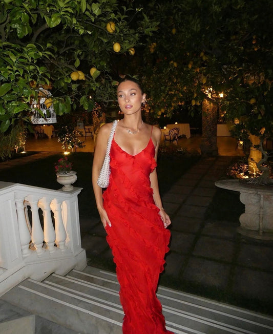 Maxikleid mit Rüschen – Figurbetontes Abendkleid mit Spaghettiträgern