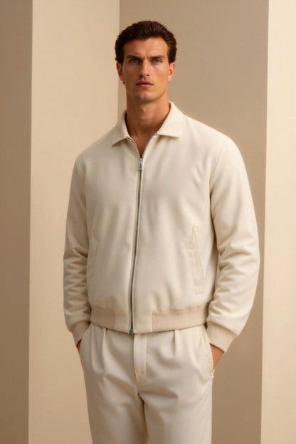 Minimalistische Bomberjacke – Eleganz trifft auf Komfort