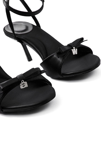 Luvé | Elegante Schwarze Sandaletten mit Absatz – Stilvoll & Feminin