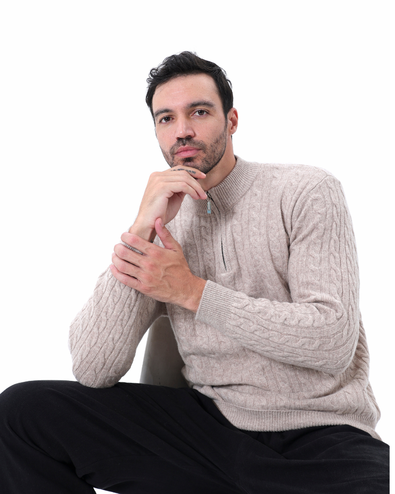 Roman | Chunky knit Herren Chasmere Pullover mit Kabelstrickmuster & Halb Reißverschluss Kragen