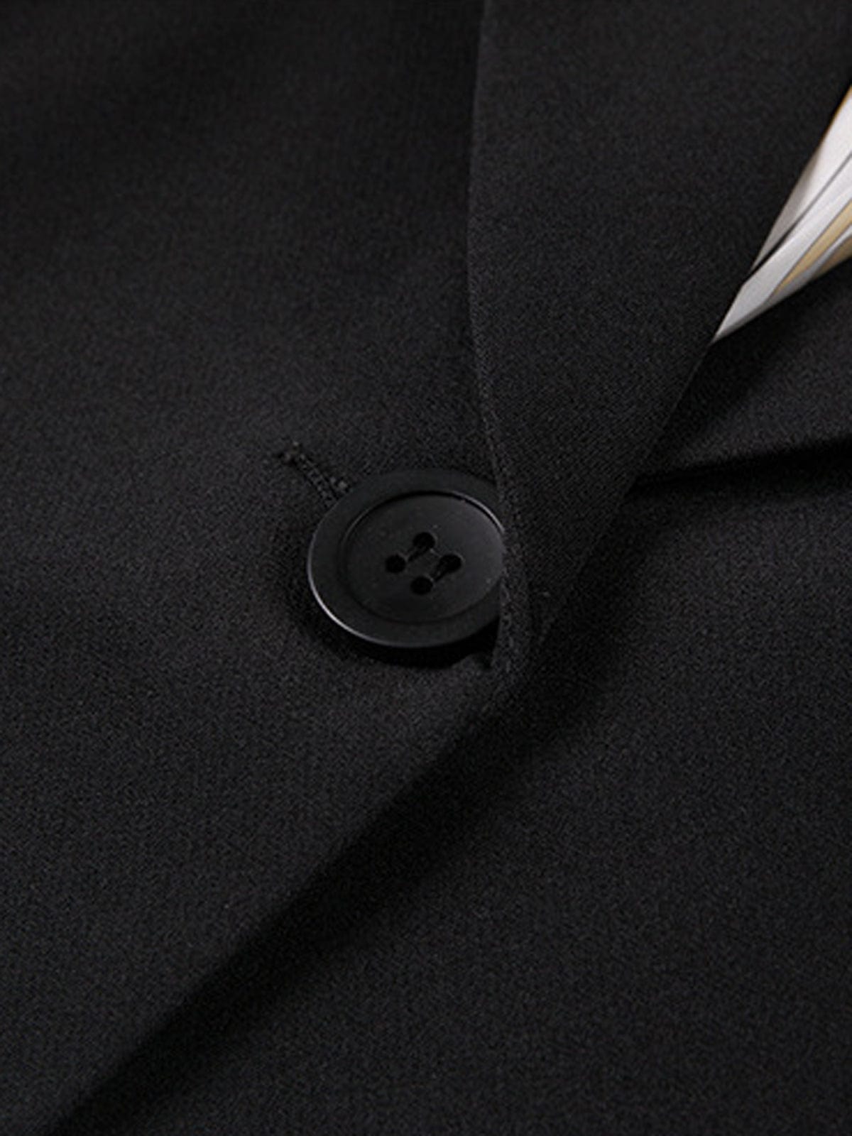 Selina | Trendiger schwarzer Cropped Blazer für Damen als Bürooutfit