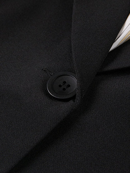 Selina | Trendiger schwarzer Cropped Blazer für Damen als Bürooutfit