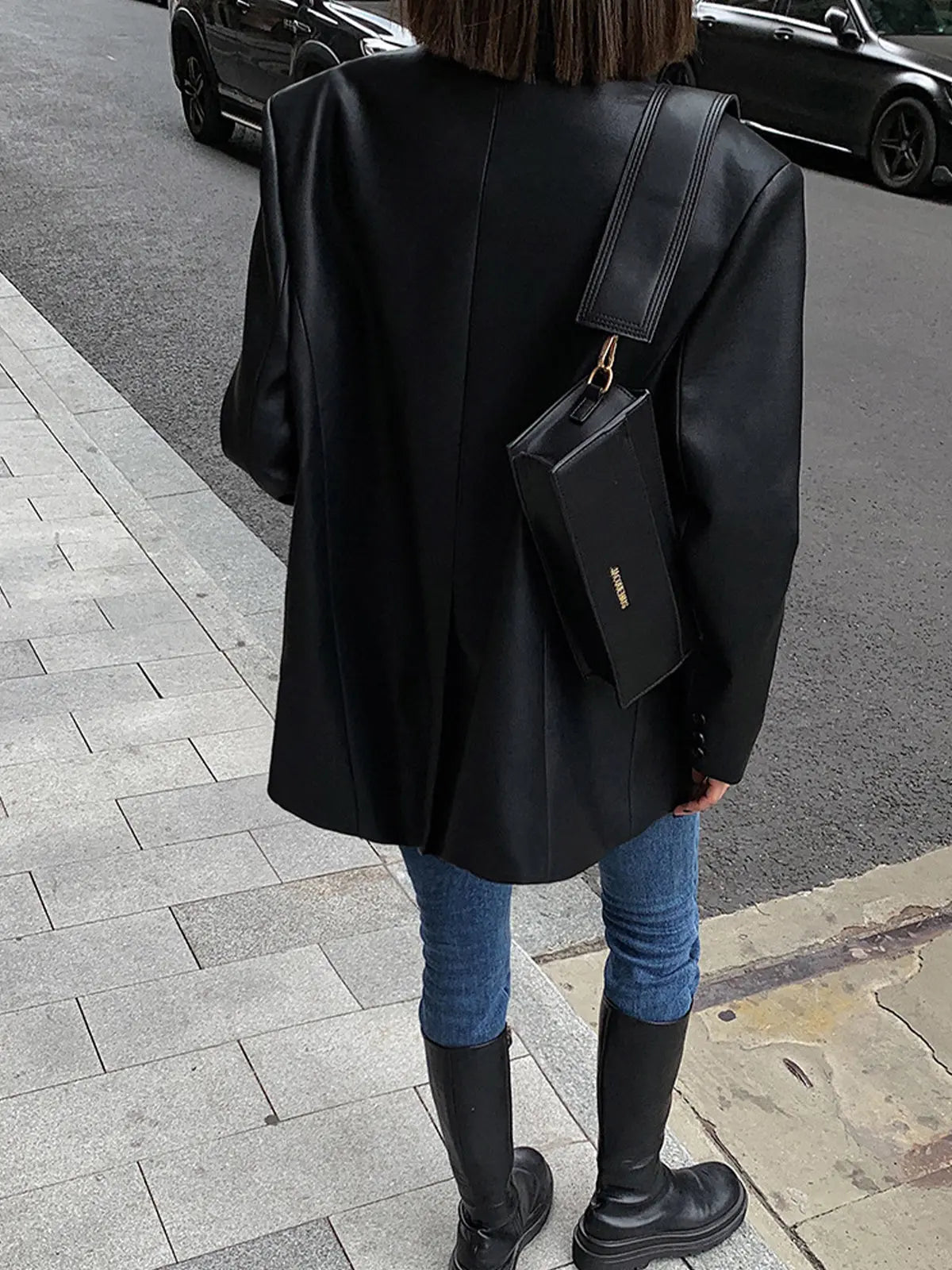 Sarah | Lederblazer mit Taschen und Detail