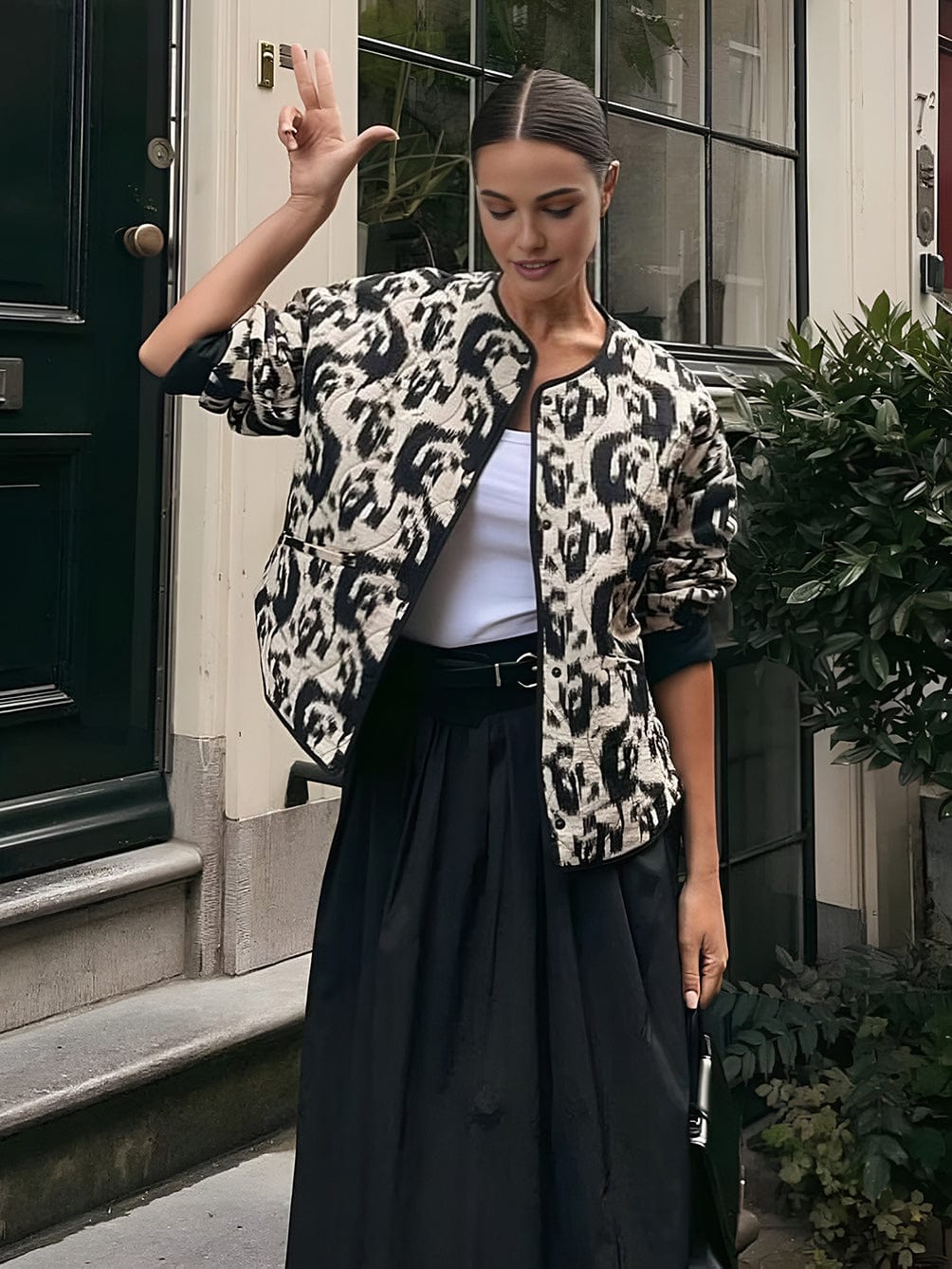Leona | Jacke mit Animal-Print – Ein Statement für den mutigen Look