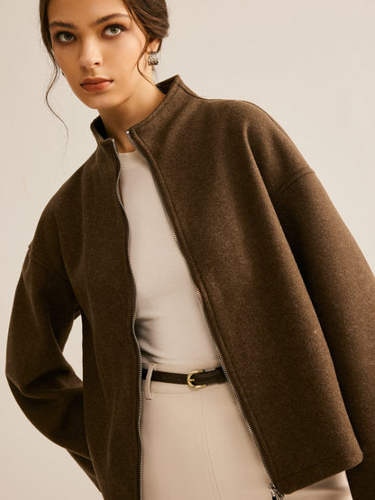 Lia | Kurze braune Jacke mit Stehkragen – Minimalistisch und elegant