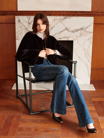 Elise | Kurze schwarze Kunstfelljacke