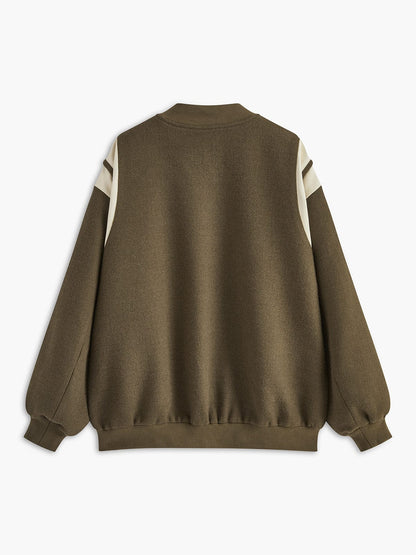 Molly | Lässige Varsity-Jacke im Retro-Stil mit gestreiften Ärmeldetails und gerippten Bündchen