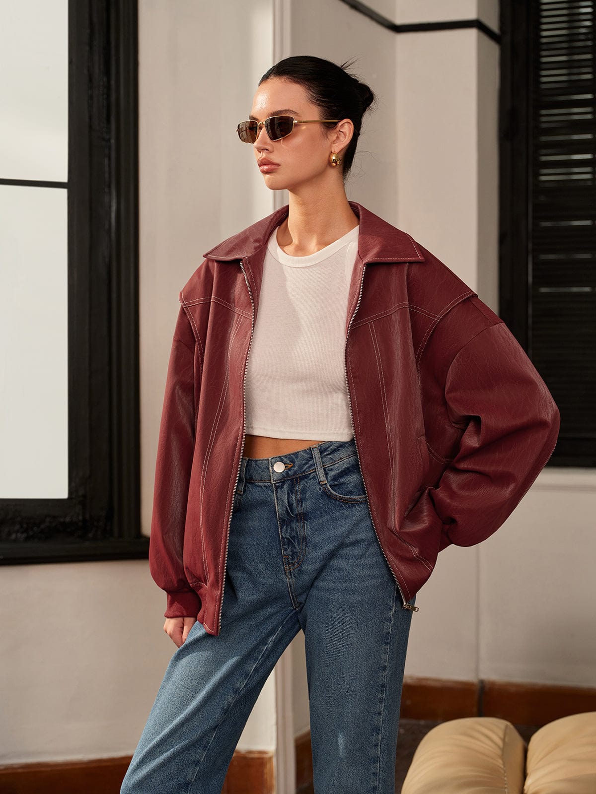 Amelie | Bordeauxrote Jacke mit sportivem Akzent