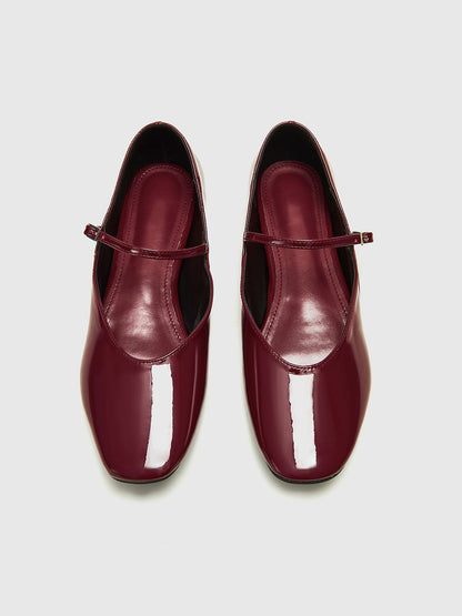 Amélie | Elegante Lackleder-Ballerinas in Bordeaux – Klassisch & Feminin