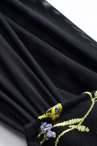 Amy | Korsett-Top mit floraler Stickerei & Mesh