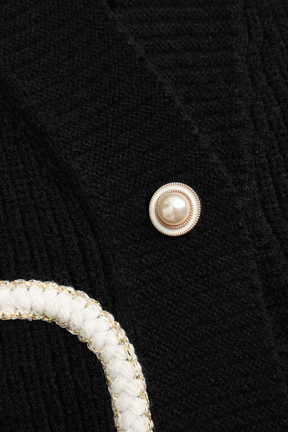 Ella | Schwarzer Strick-Cardigan mit Denim-Patches – Der perfekte Mix aus Komfort und Stil