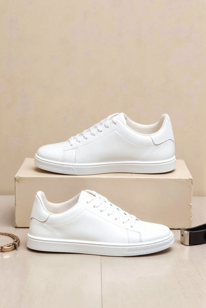 Minimalistische weiße Sneaker – Perfekt für jeden Anlass
