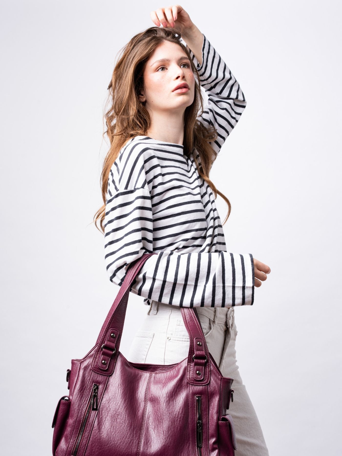 City-Handtasche mit Crossbody-Option und praktischen Fächern