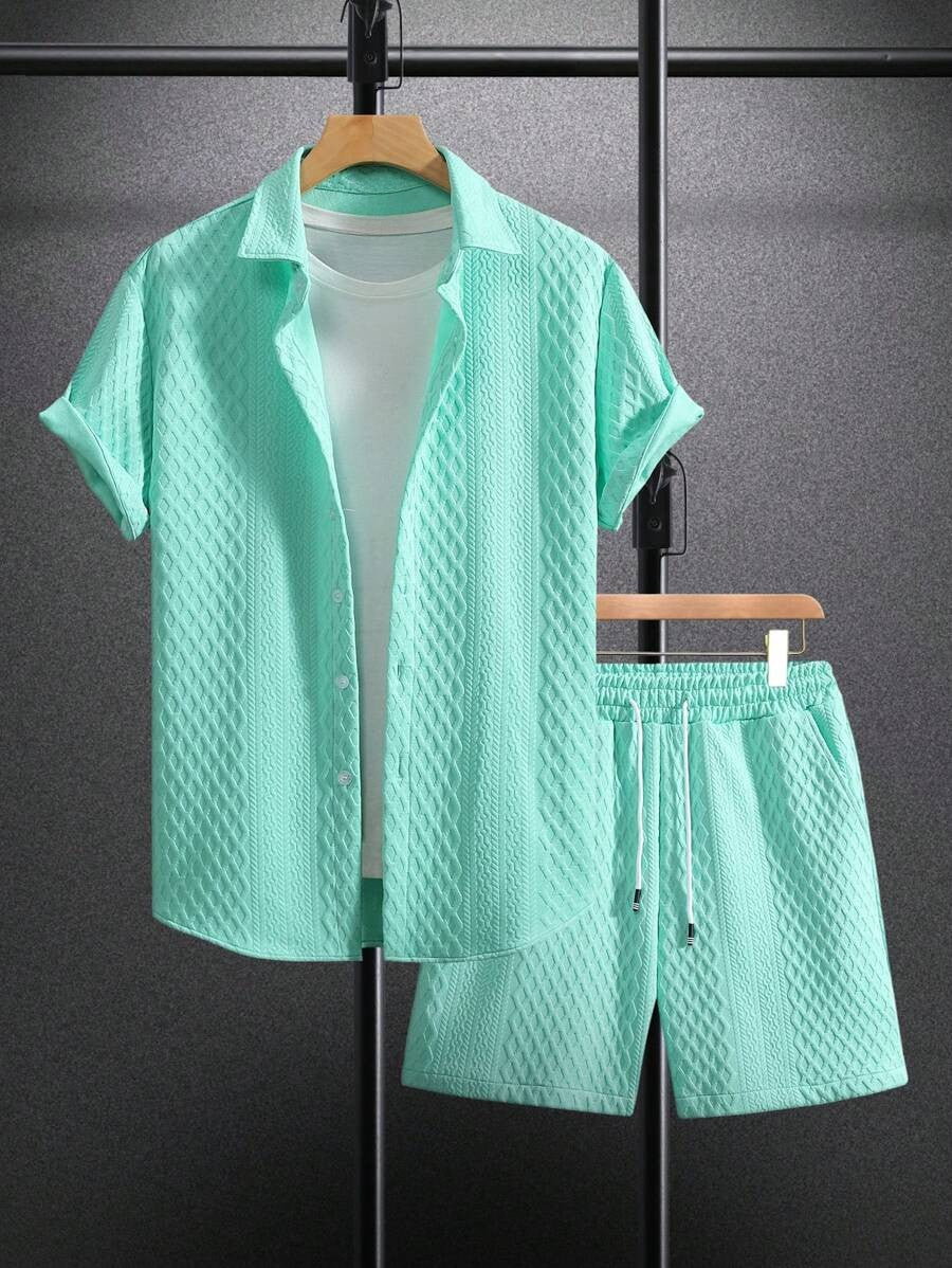 Modernes Herren-Set mit 3D-Waffelstruktur | Hemd & Shorts