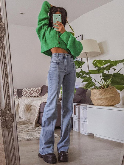 Flared Jeans mit Stern-Applikation – Hoher Bund & Vintage-Stil für Trend-Looks