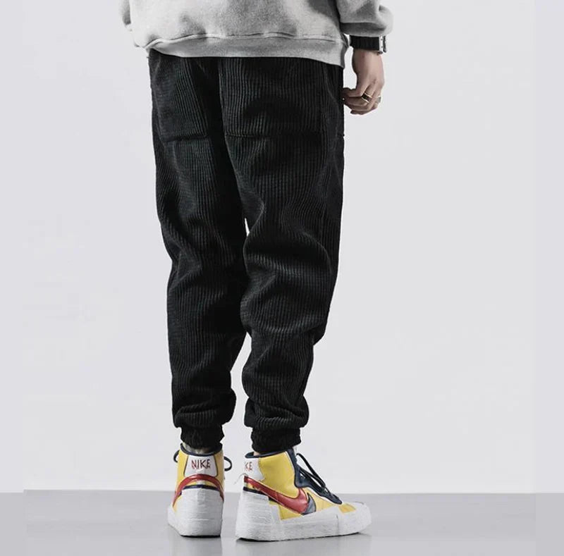 Carl | Bequeme Jogginghose aus Cord