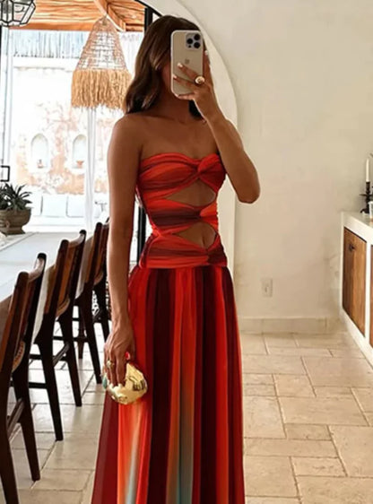 Maxi Sommerkleid mit Cut-Outs & Bandeau-Top – Farbverlauf Rot-Orange