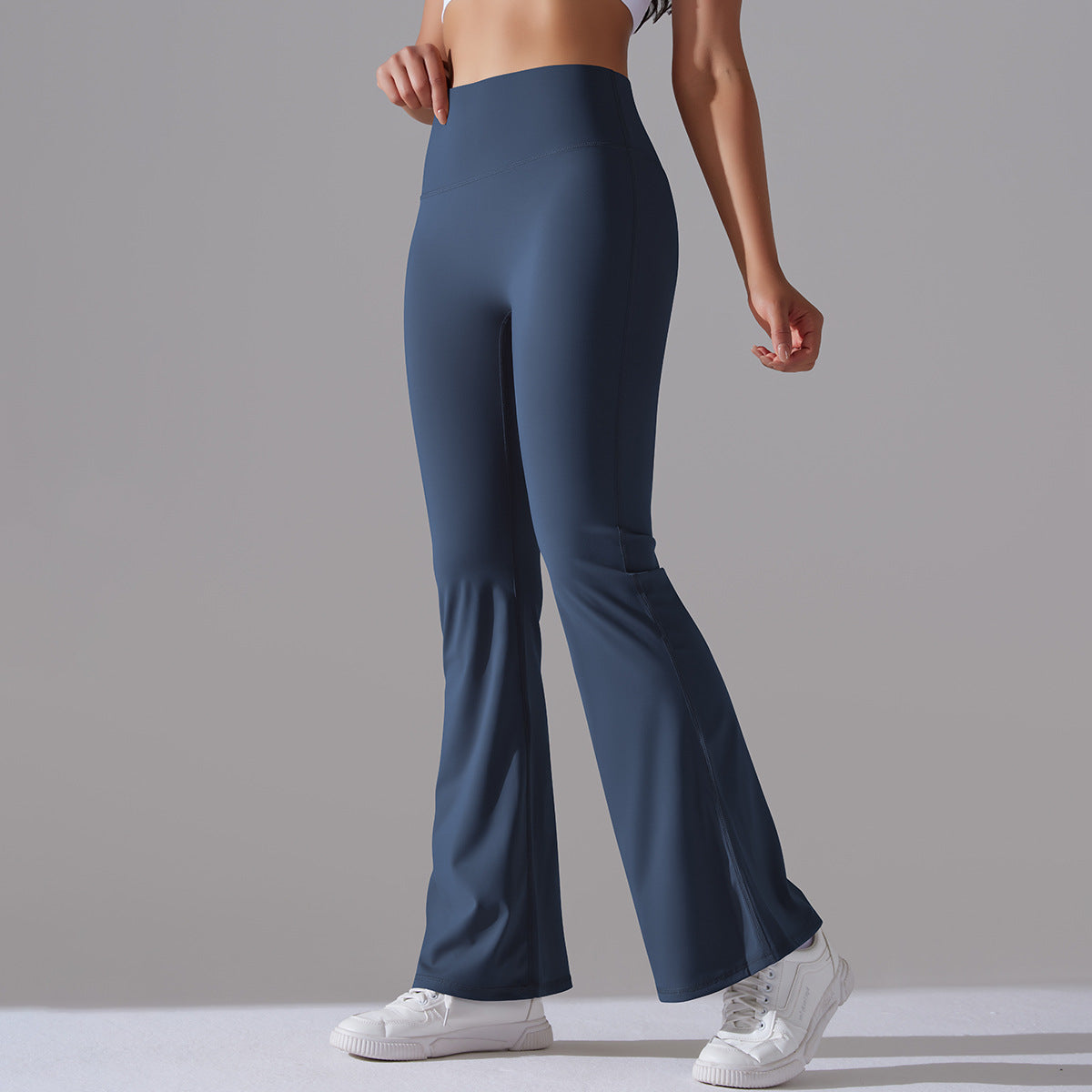 Figurbetonte Flared Fitnesshose mit Hohem Bund – Formende Sportleggings für Training und Alltag