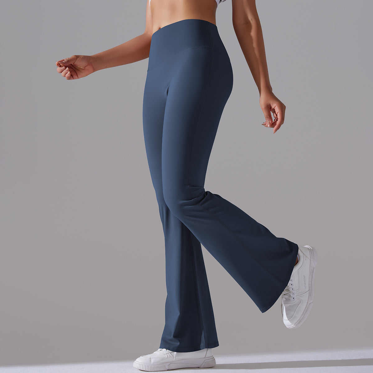 Figurbetonte Flared Fitnesshose mit Hohem Bund – Formende Sportleggings für Training und Alltag