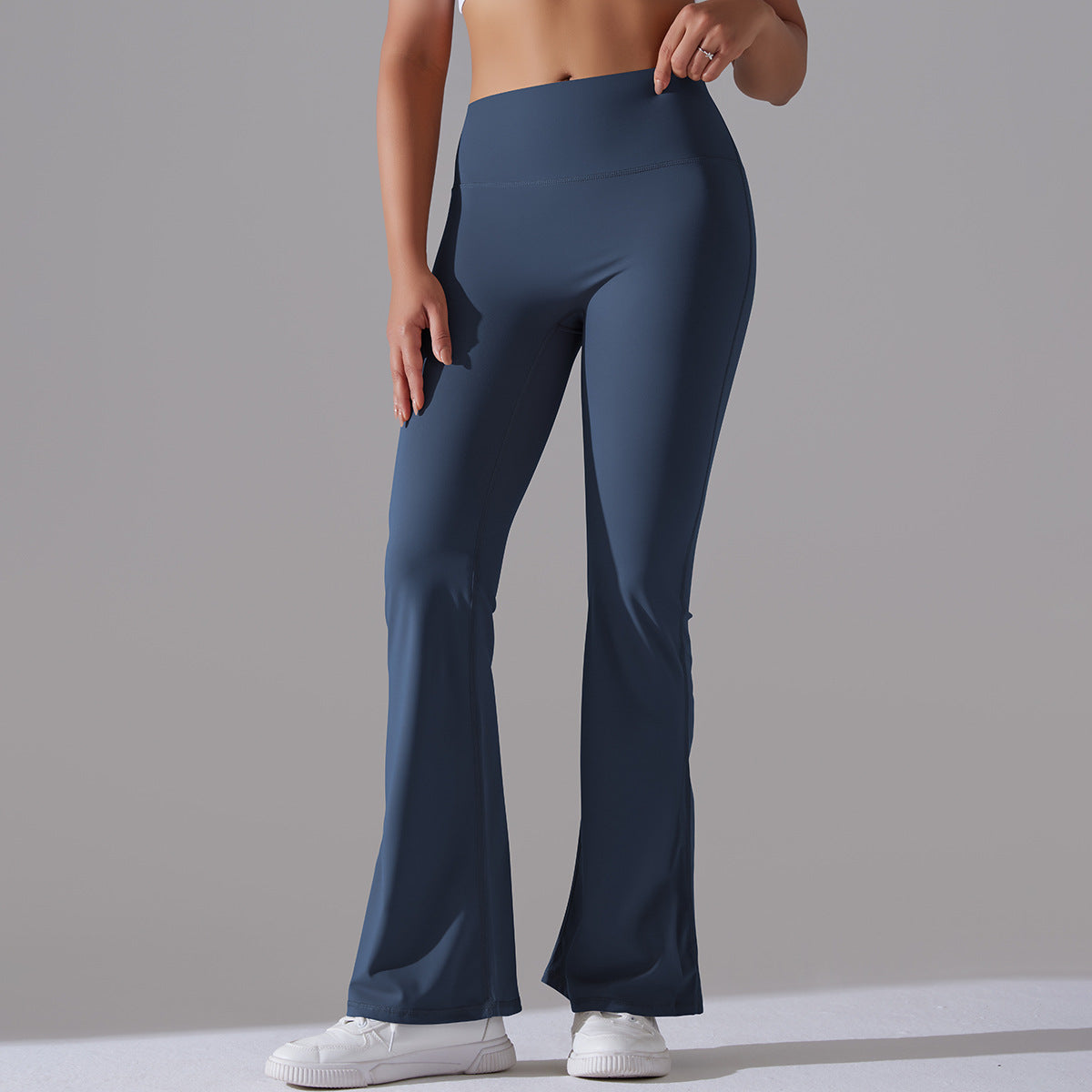 Figurbetonte Flared Fitnesshose mit Hohem Bund – Formende Sportleggings für Training und Alltag