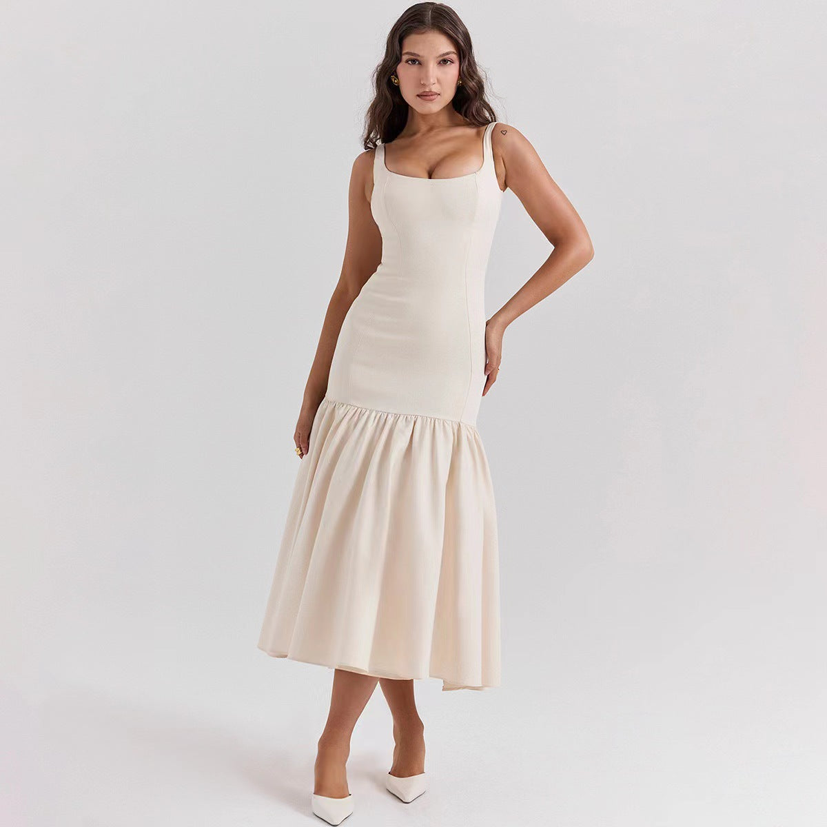 Evelyn | Elegantes Rüschen-Maxikleid für stilvolle Anlässe