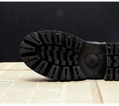 Lia | Schwarze Leder gefütterte Schnürboots mit Profilsohle