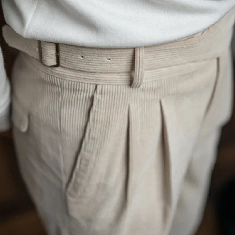 Frank | Herrenhose aus Cord Komfort Stil & Perfekte Passform
