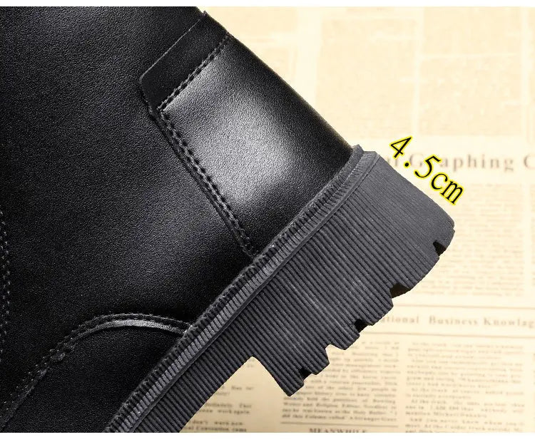 Lia | Schwarze Leder gefütterte Schnürboots mit Profilsohle