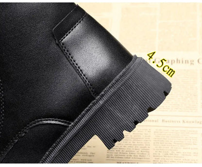 Lia | Schwarze Leder gefütterte Schnürboots mit Profilsohle