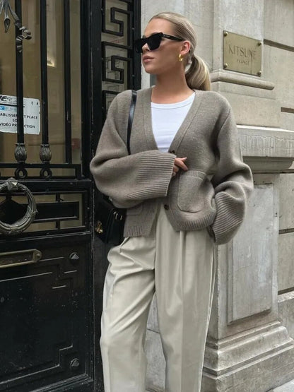 Leni | Stilvolle Strickjacke für Damen