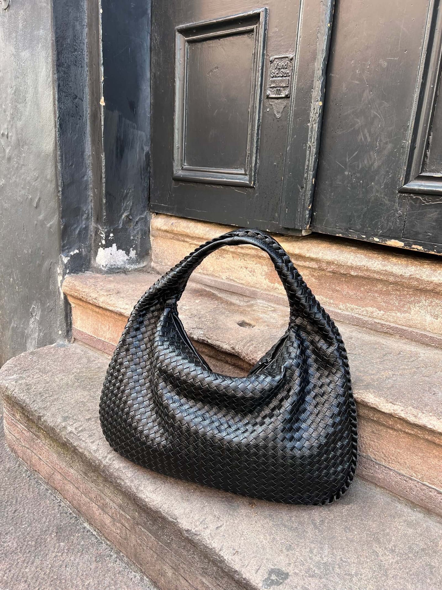 Charlyne | Große geflochtene Hobo-Tasche