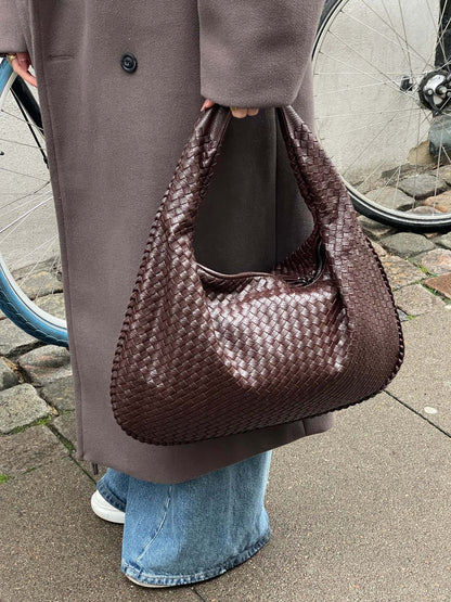 Charlyne | Große geflochtene Hobo-Tasche