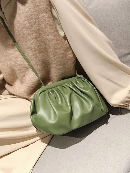 Franka | Moderne Damen-Pouch-Tasche aus Kunstleder