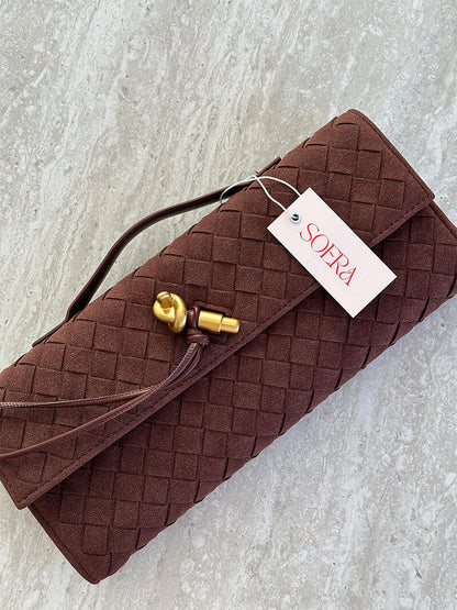 Finja | Geflochtene Clutch aus Kunstleder