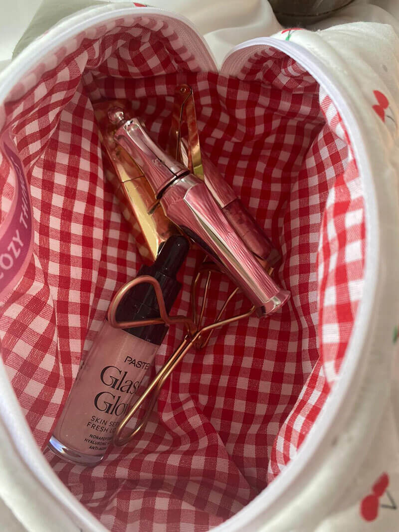 Kira | Charmante Kosmetiktasche mit Kirschmuster